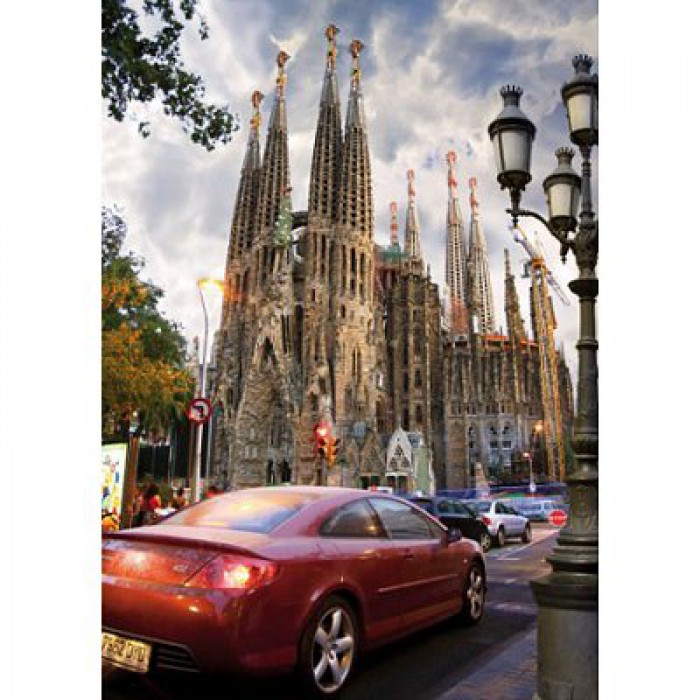 Jigsaw Puzzle - 1000 Pieces - Famous Places : La Sagrada Familia, Barcelona, Spain