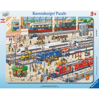 Ravensburger-06161 Frame Puzzle - At the Train Station